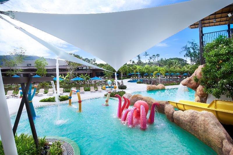 OZO Phuket - Havuz