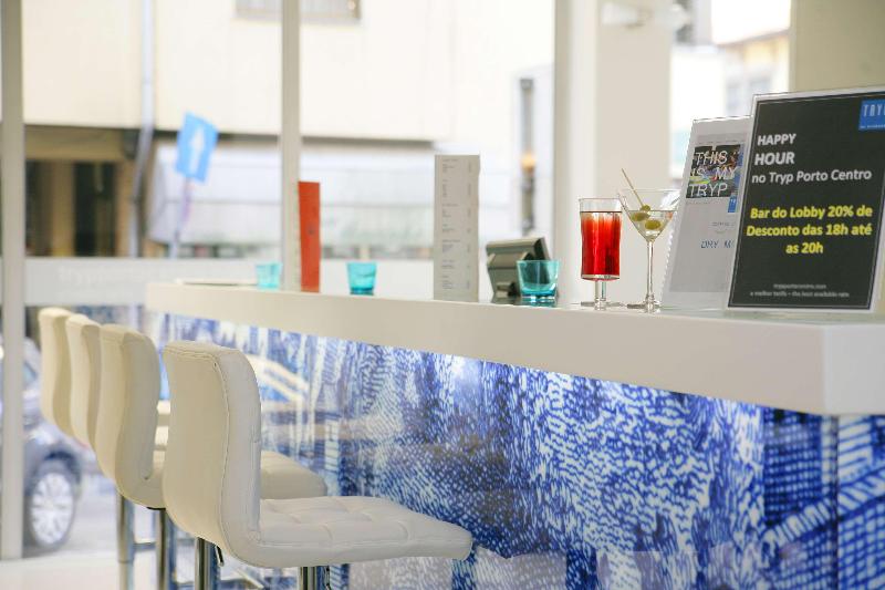TRYP Porto Centro Hotel - Lobi