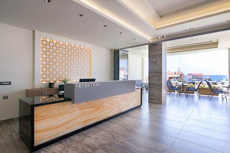 The Dome Luxury Hotel - Lobi