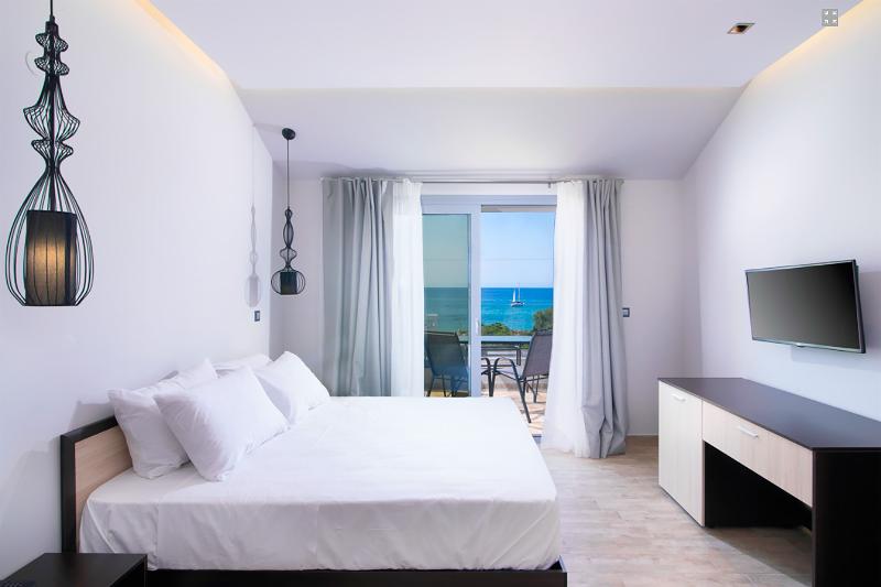The Dome Luxury Hotel - Oda