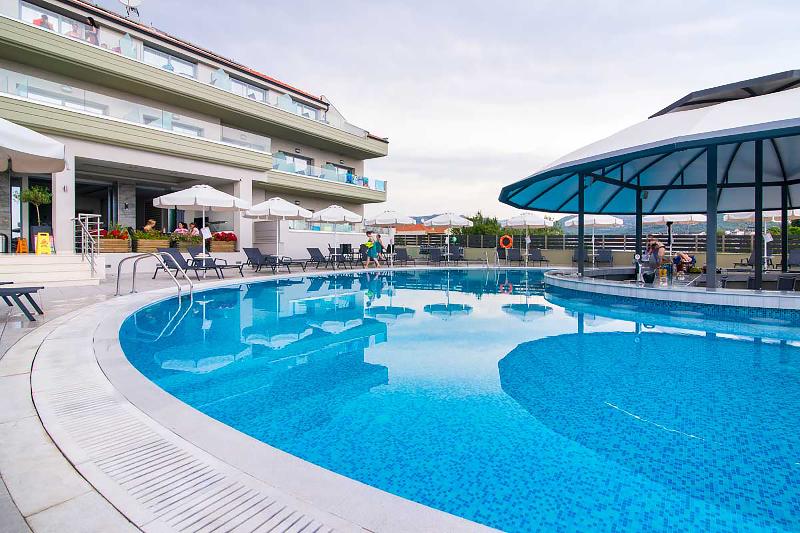 The Dome Luxury Hotel - Havuz