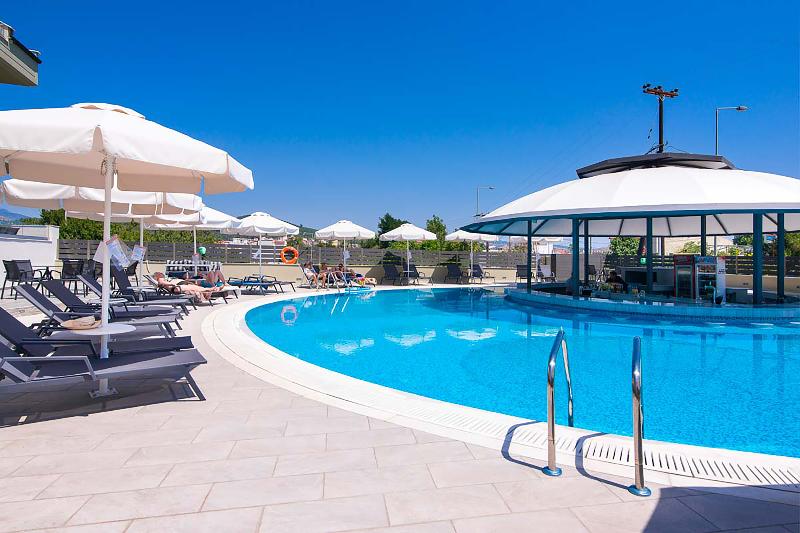 The Dome Luxury Hotel - Havuz