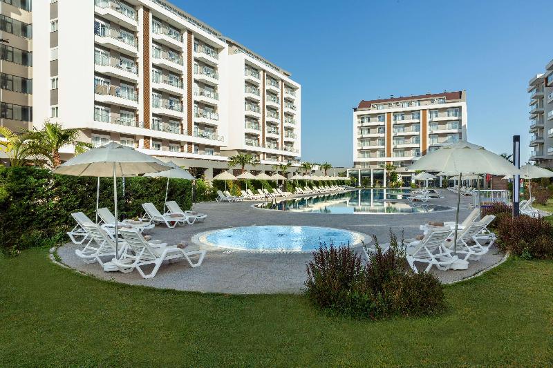 Greenwood Suites Resort - Havuz