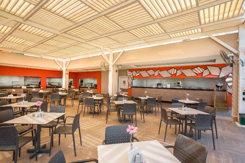 Greenwood Suites Resort - Restoran