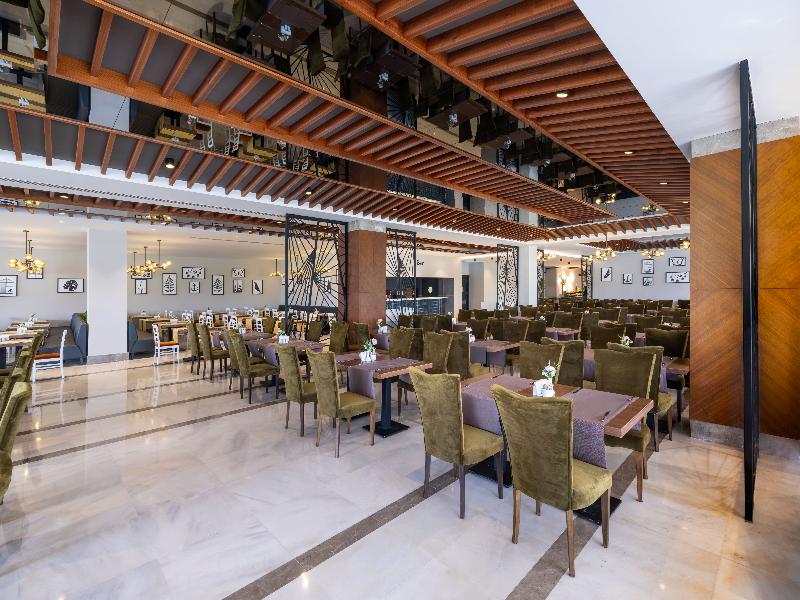 Greenwood Suites Resort - Restoran