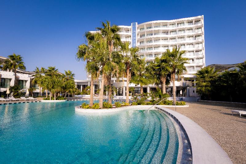 Radisson Beach Resort Larnaca - Havuz