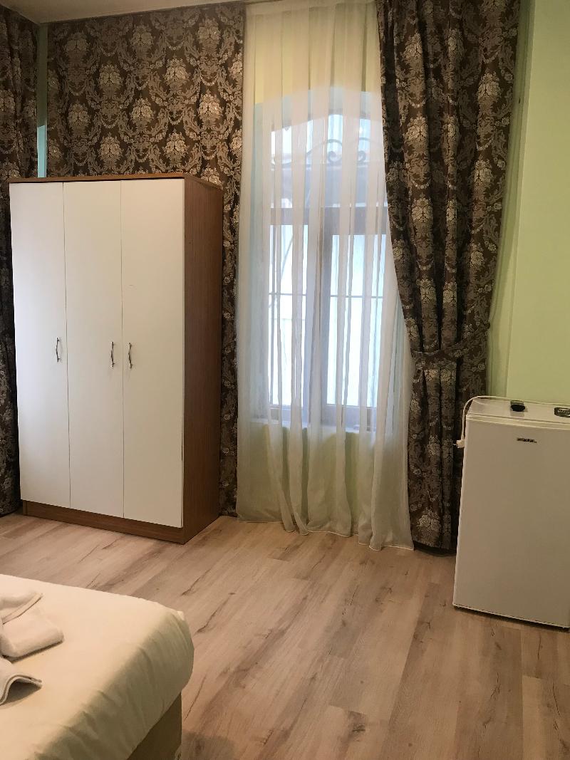 Historial Hotel - Oda