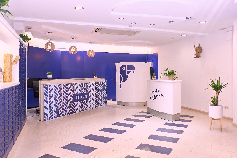 Checkin Caribe Youth Hotel - Lobi