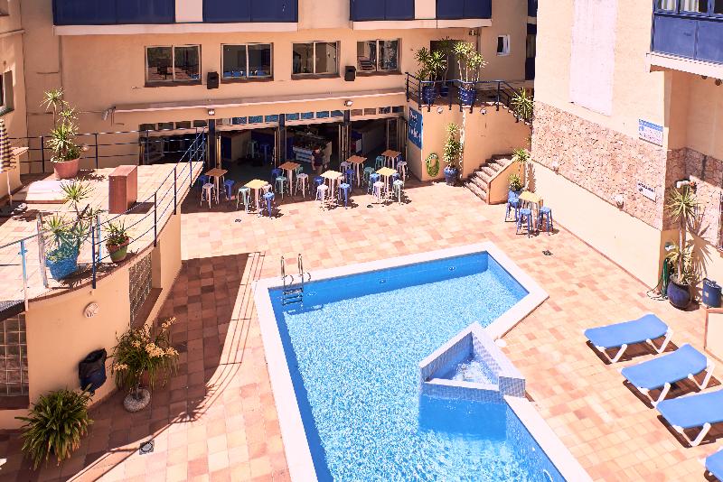 Checkin Caribe Youth Hotel - Genel