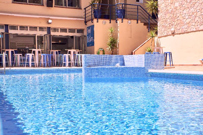 Checkin Caribe Youth Hotel - Havuz