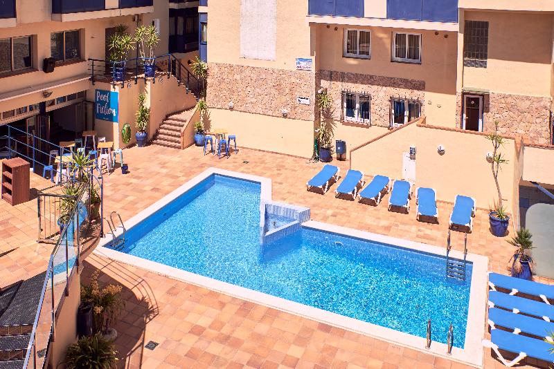 Checkin Caribe Youth Hotel - Havuz