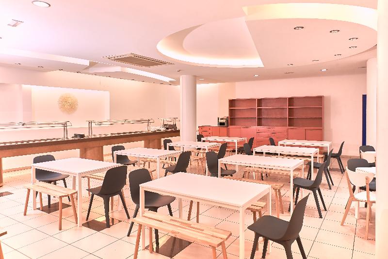 Checkin Caribe Youth Hotel - Restoran