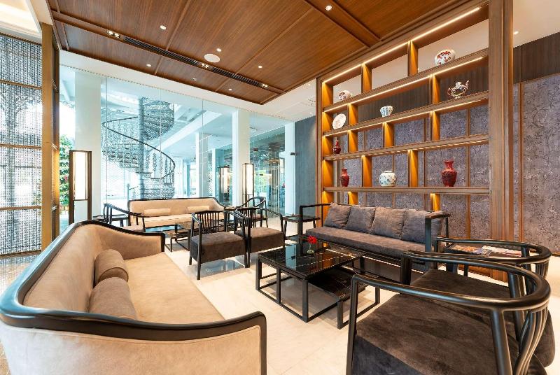 Ramada Plaza By Wyndham Chao Fah, Phuket - Lobi