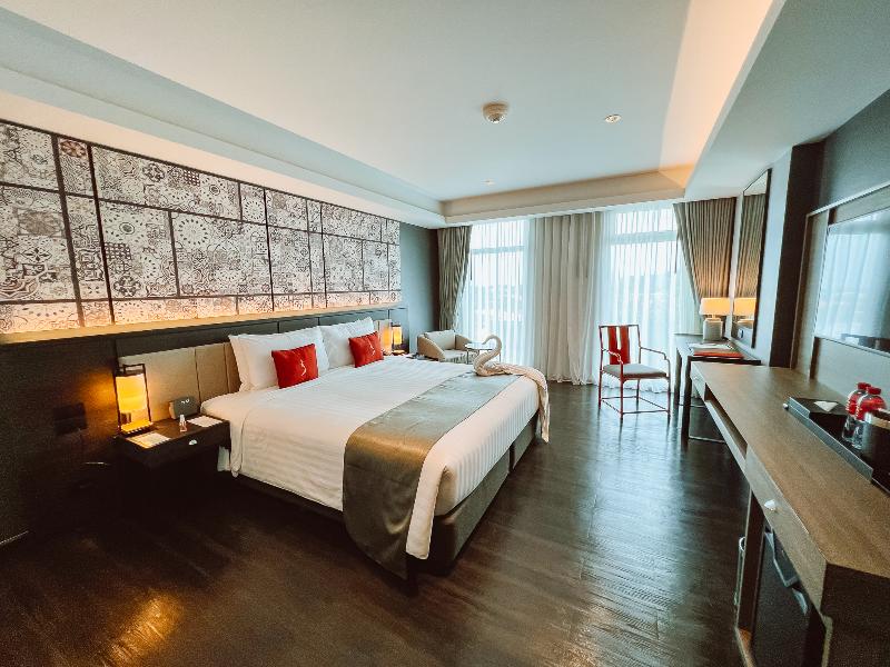 Ramada Plaza By Wyndham Chao Fah, Phuket - Oda