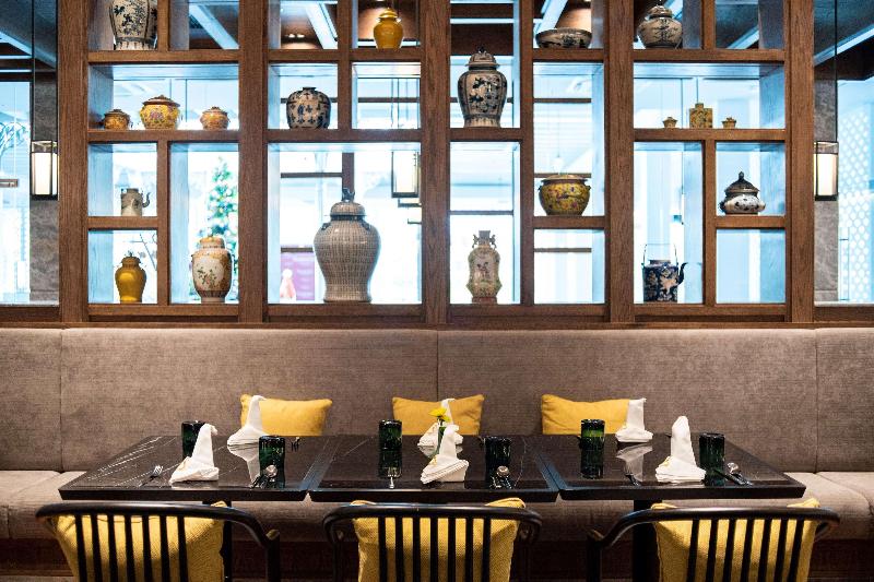 Ramada Plaza By Wyndham Chao Fah, Phuket - Restoran