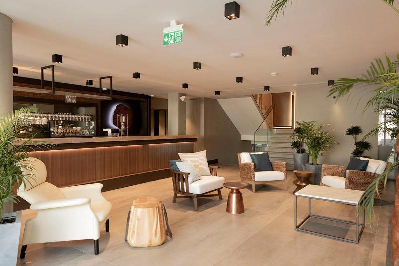 Perge Hotels Adults Only 18+ - Lobi