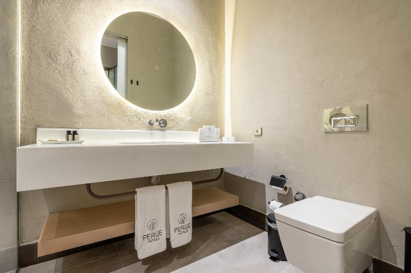 Perge Hotels Adults Only 18+ - Oda