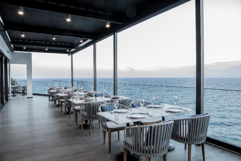 Perge Hotels Adults Only 18+ - Teras