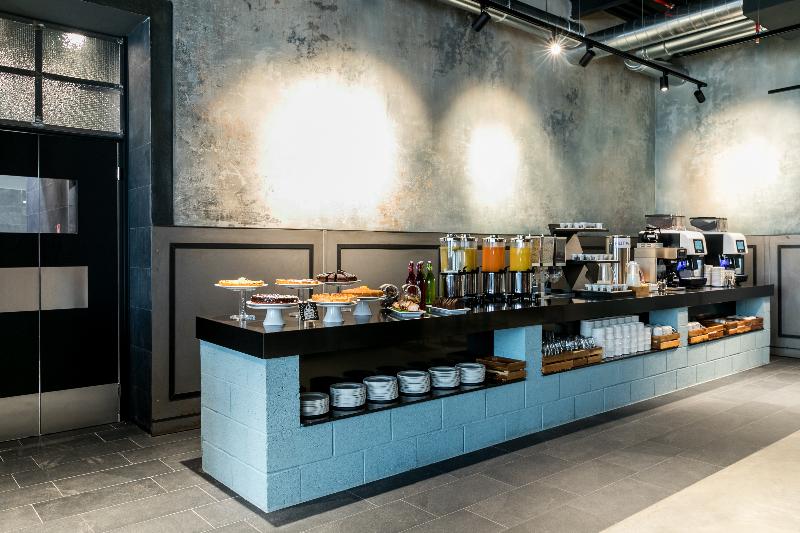 J24 Hotel Milano - Genel