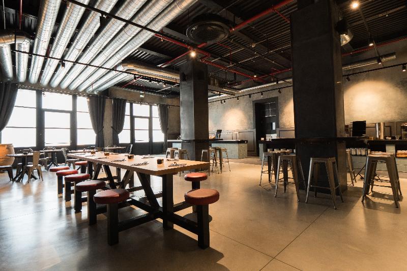J24 Hotel Milano - Genel