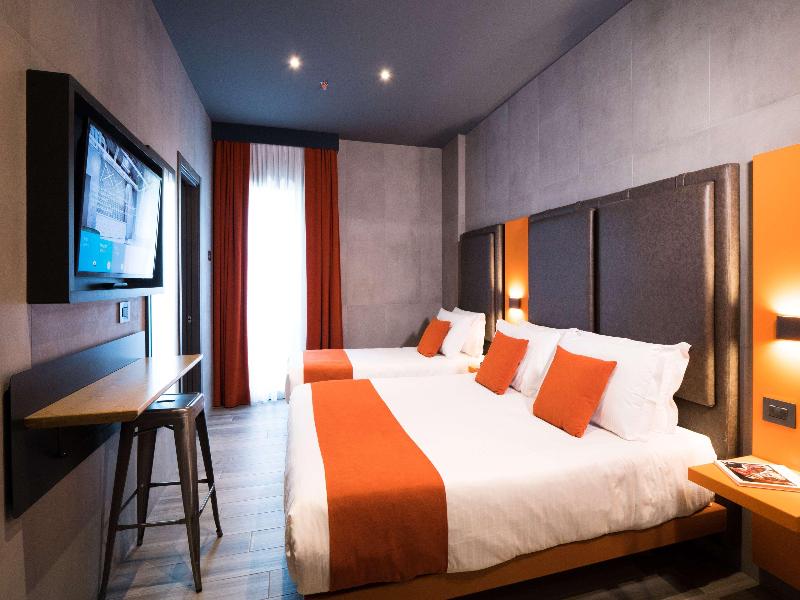 J24 Hotel Milano - Oda
