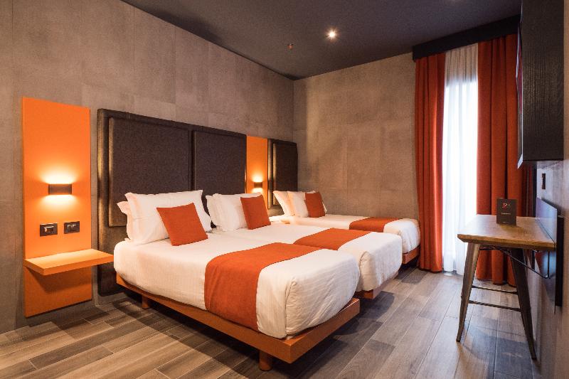 J24 Hotel Milano - Oda