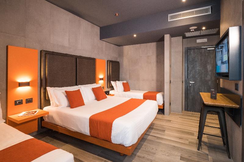 J24 Hotel Milano - Oda