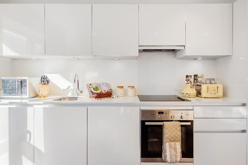 Shoreditch Square Apartments - Genel