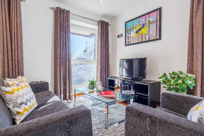 Shoreditch Square Apartments - Genel