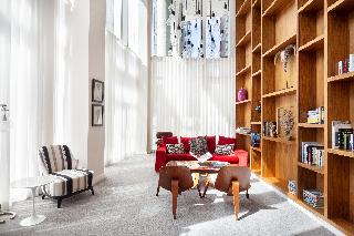 Lincoln Plaza One-Bedroom Apartments fotoÄŸrafÄ±