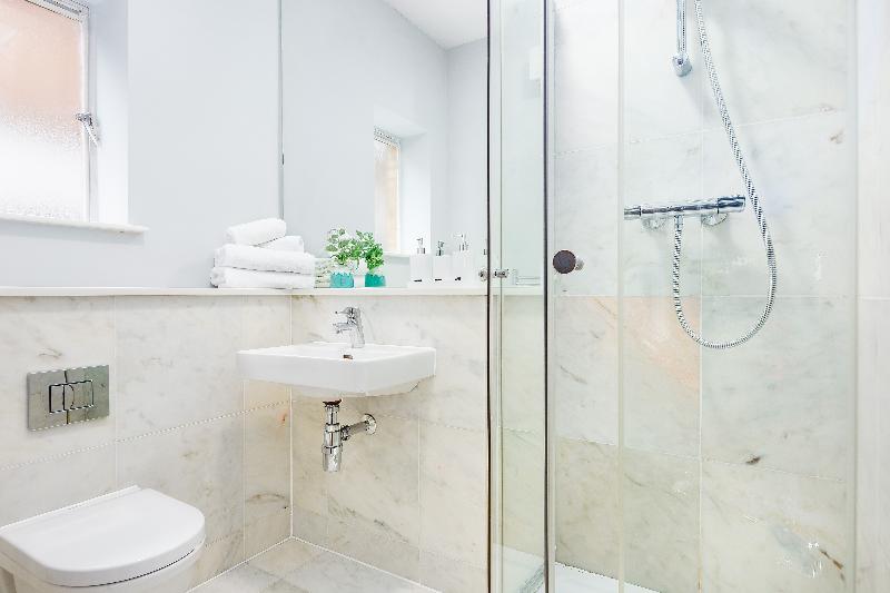 Cleveland Residences Apartments - Genel