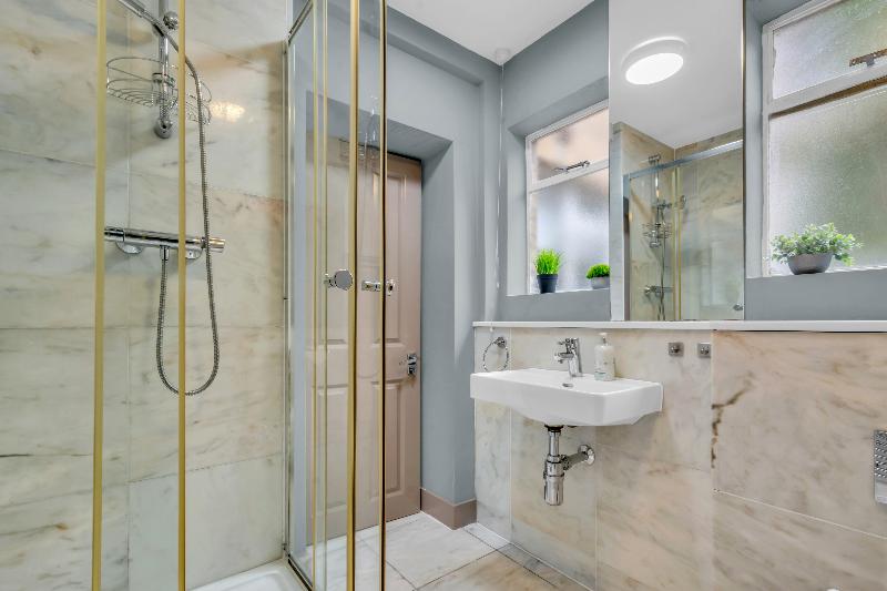 Cleveland Residences Apartments - Oda