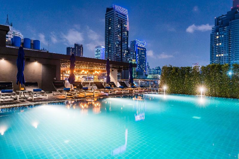 The Key Premier Hotel Sukhumvit - Havuz
