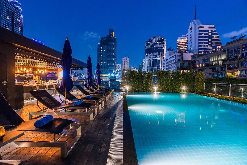 The Key Premier Hotel Sukhumvit - Havuz
