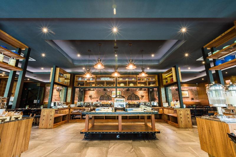 Aurico Kata Resort & Spa - Restoran