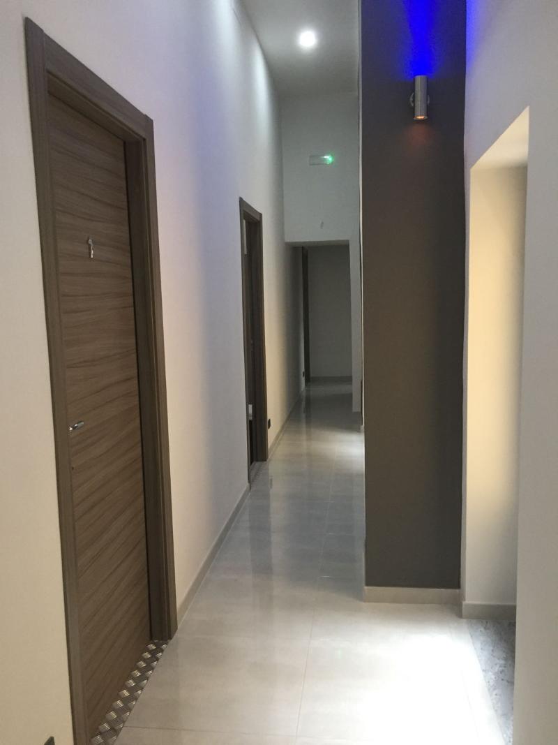 MB95 - Mezzocannone Luxurious Bed&Breakfast - Lobi