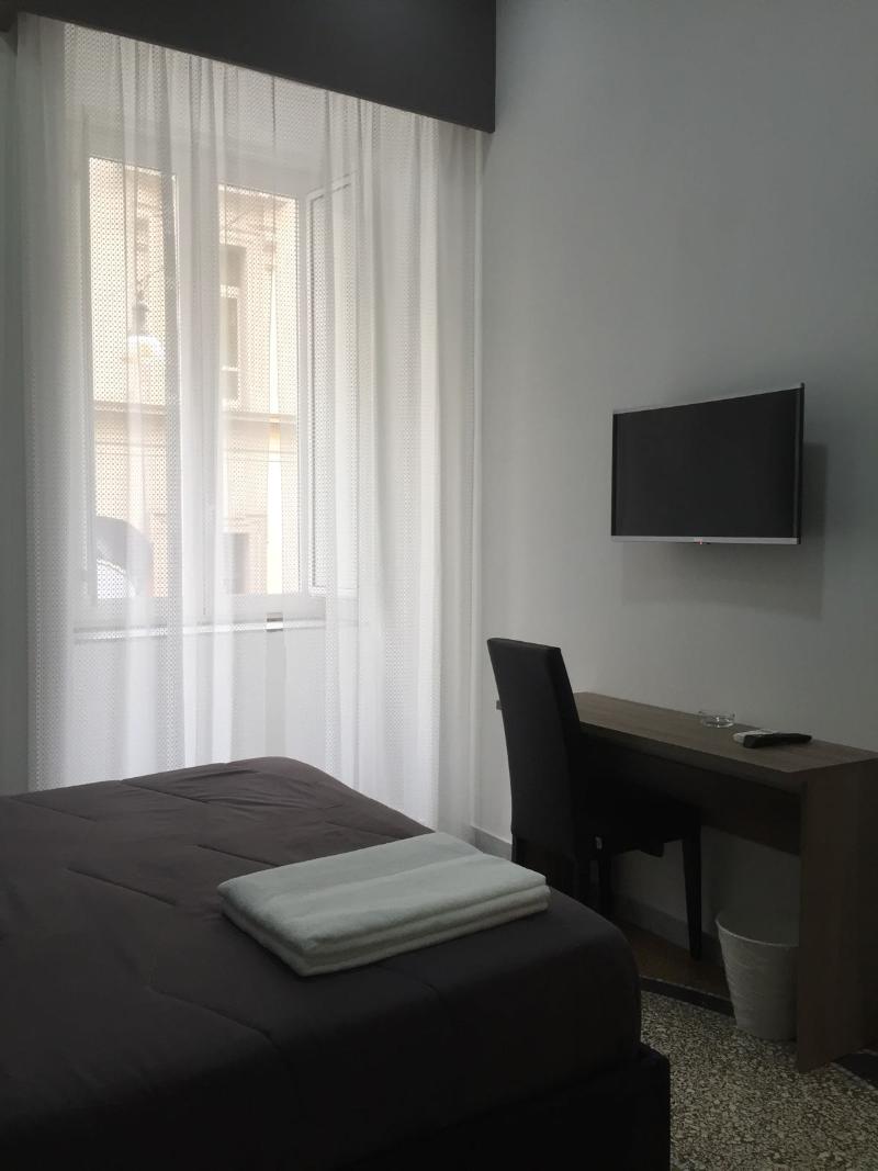 MB95 - Mezzocannone Luxurious Bed&Breakfast - Oda