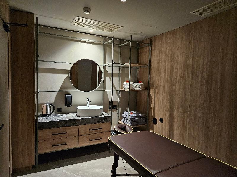 Petousis Hotel & Suites - Aktivite