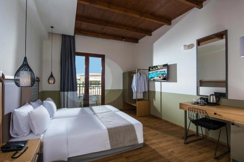 Petousis Hotel & Suites - Oda