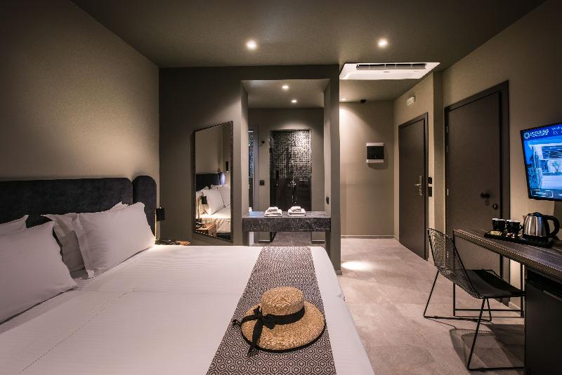 Petousis Hotel & Suites - Oda