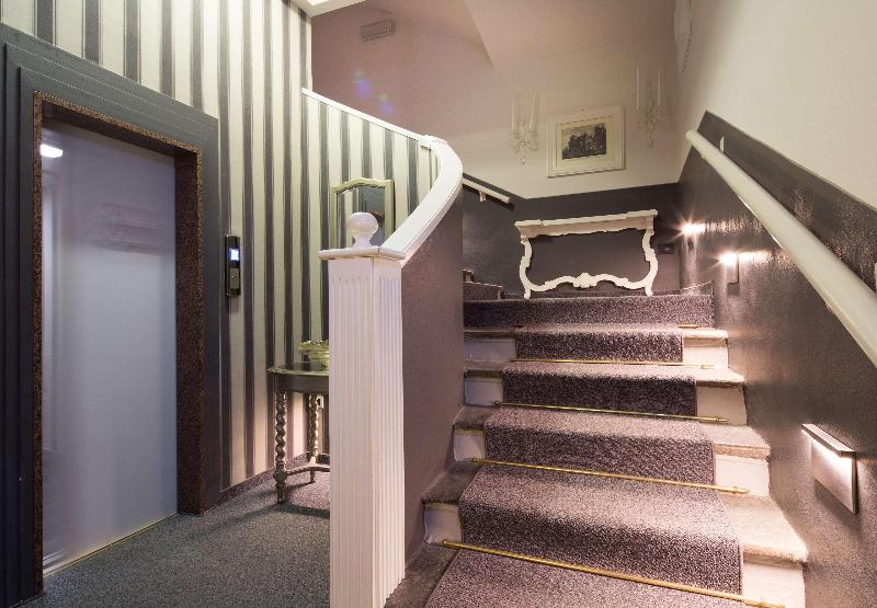 Best Western Plus Hotel Royal Superga - Lobi