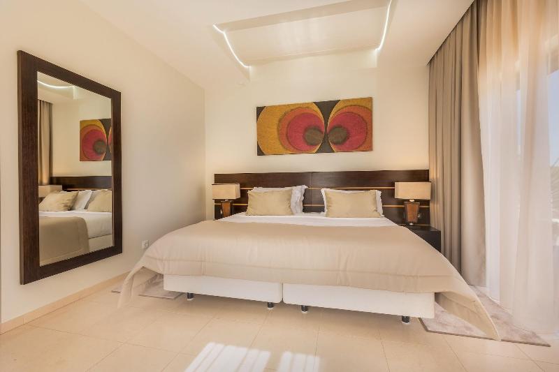 Caneiros Luxury House & Suites - Oda