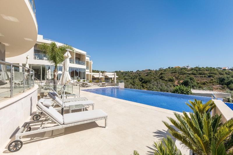Caneiros Luxury House & Suites - Teras