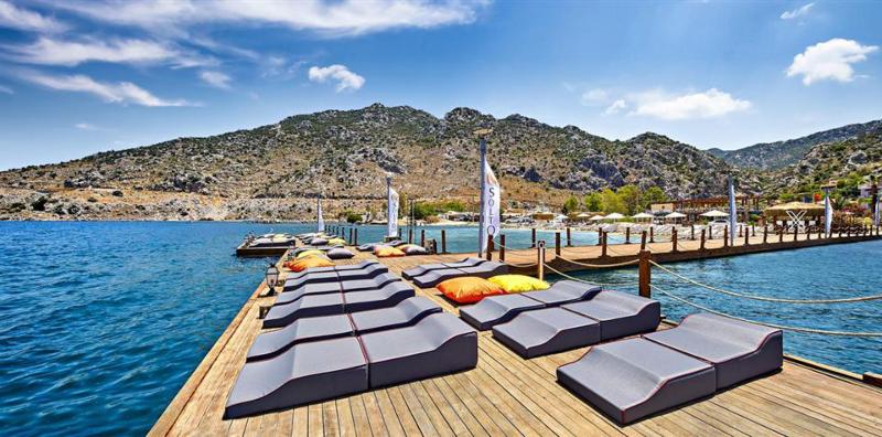 Fi Light Solto Boutique Beach Hotel - Plaj