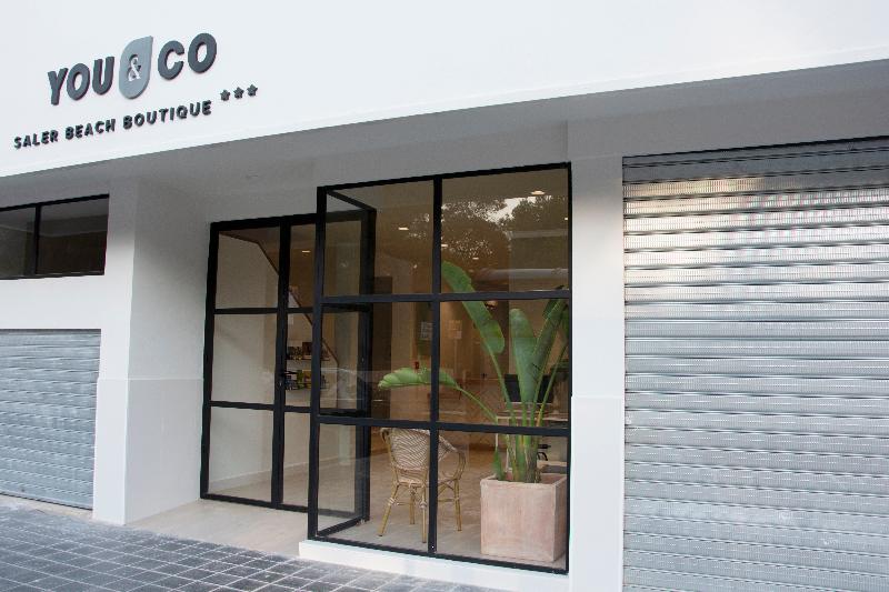 You&Co.Saler Beach Boutique - Lobi