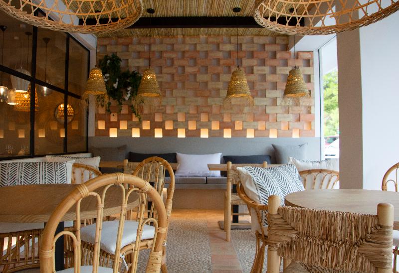 You&Co.Saler Beach Boutique - Restoran