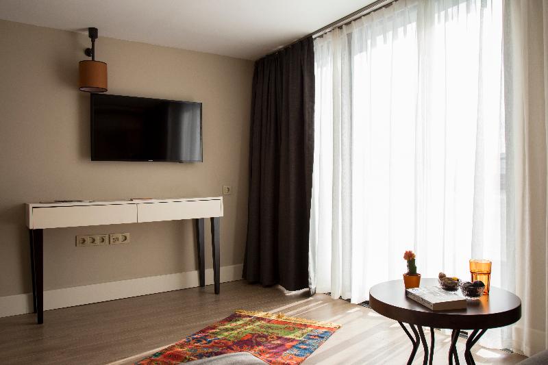 Sparkle Hotel - Oda