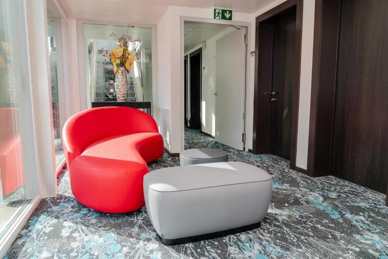 Nash Pratik Hotel - Lobi