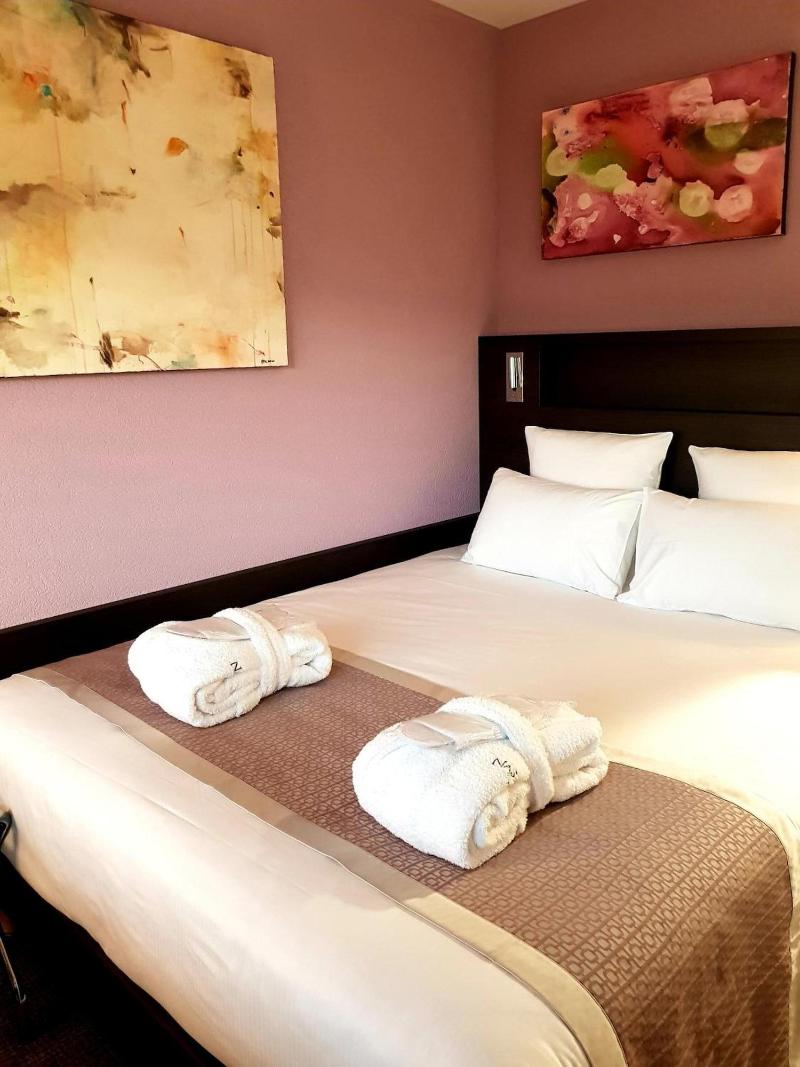 Nash Pratik Hotel - Oda