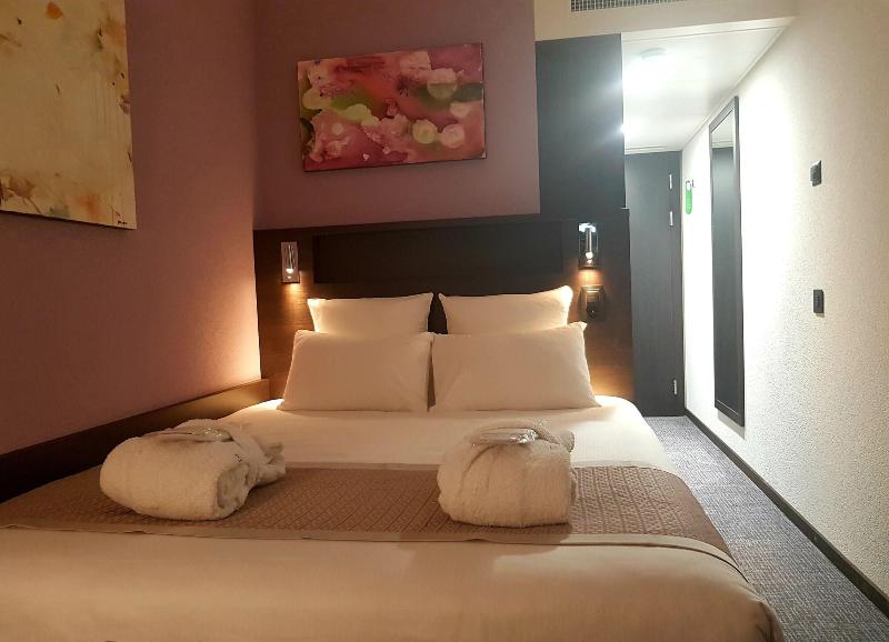 Nash Pratik Hotel - Oda